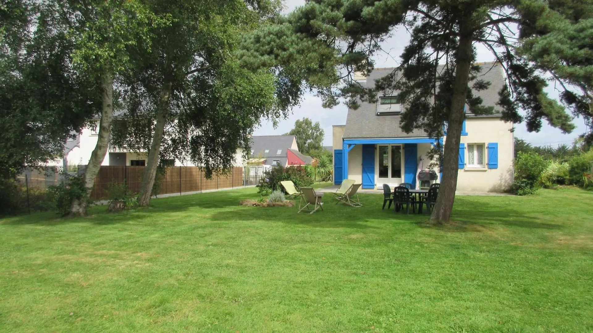 Breton House With Enclosed Garden Pordic France